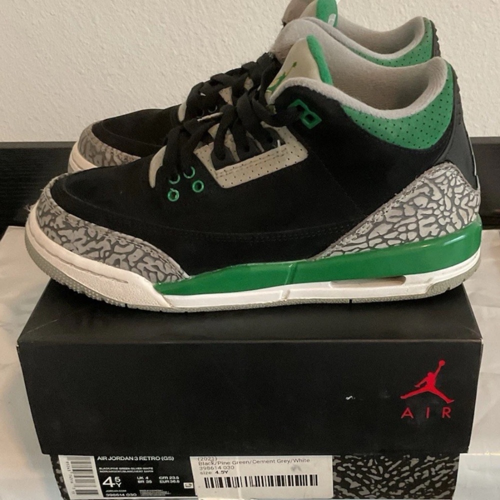 Air Jordan 3 Retro Pine Green Black Cement Youth 4Y OG Box Clean